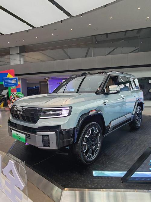 东莞万江区维驰祥企业管理咨询比亚迪方程豹硬派越野的爆款，英菲尼迪35周年与你共成长