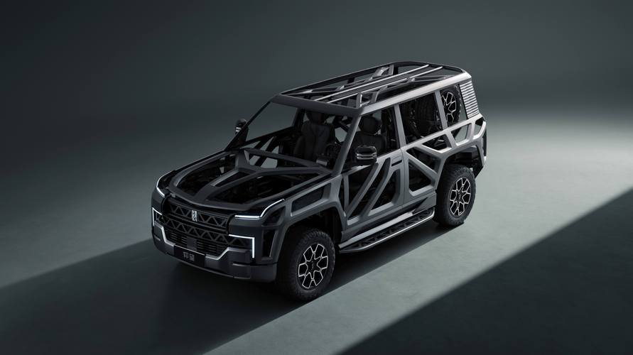 东莞万江区维驰祥企业管理咨询仰望U8硬派越野的科技魅力，国能汽车对传统燃油车市场的冲击